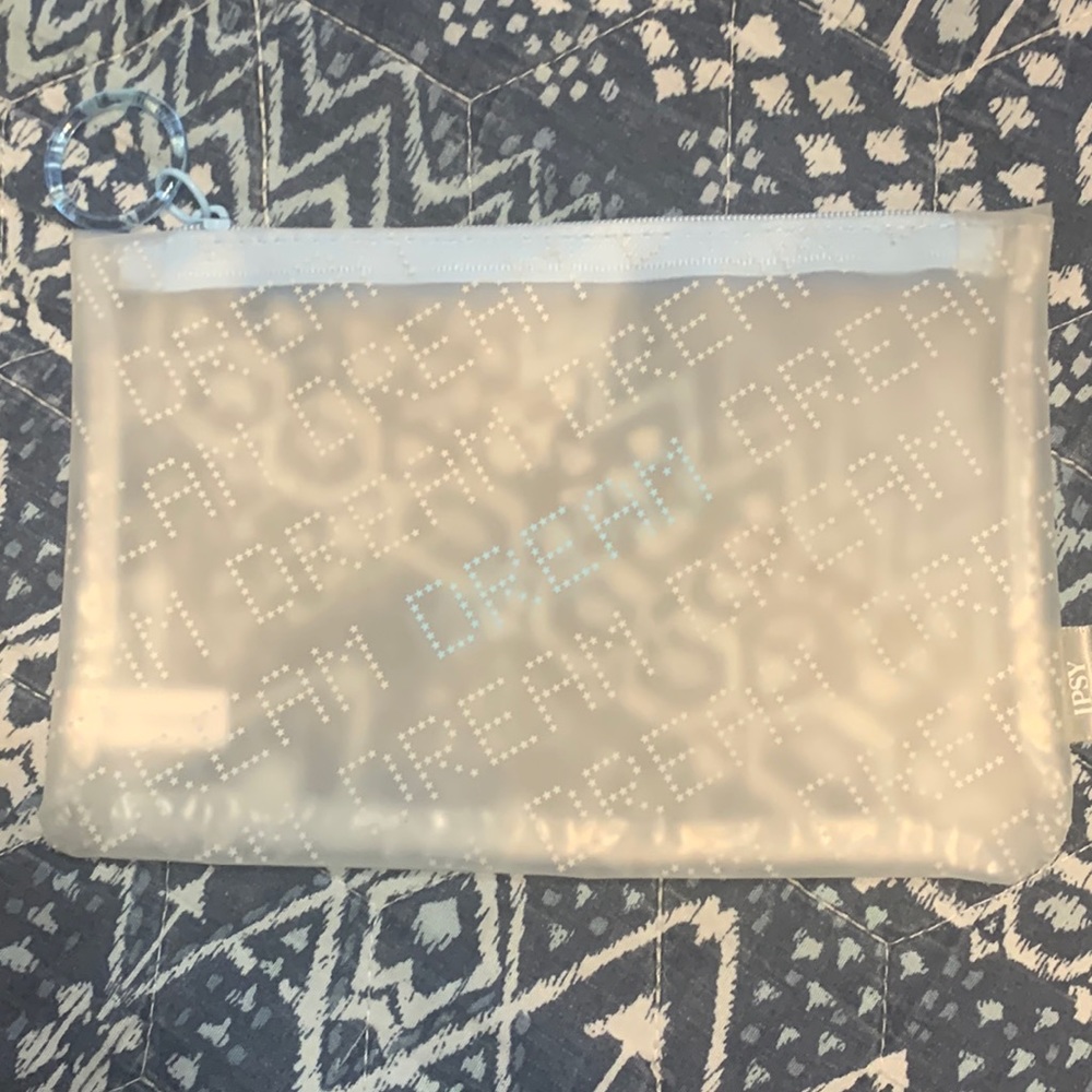 $3/20 IPSY Makeup Bag